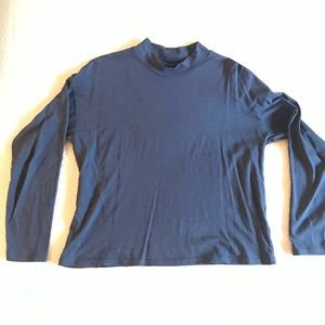 Everlane long sleeve T